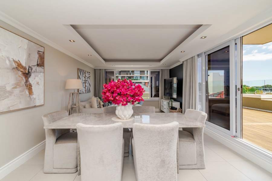 To Let 2 Bedroom Property for Rent in Green Point Western Cape